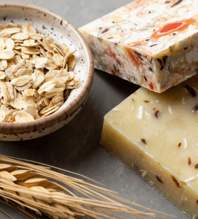Oatmeal Saffron